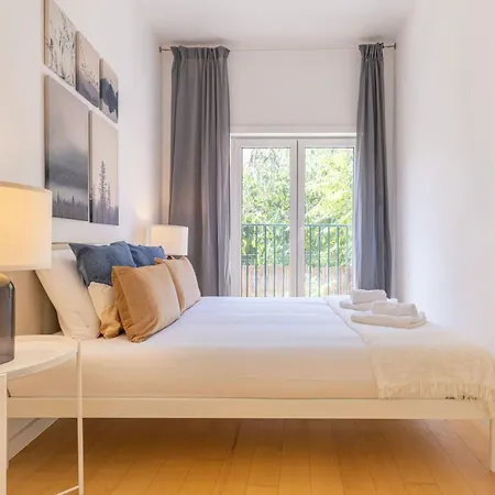 Trv Da Gloria 14 Ii * 리스본