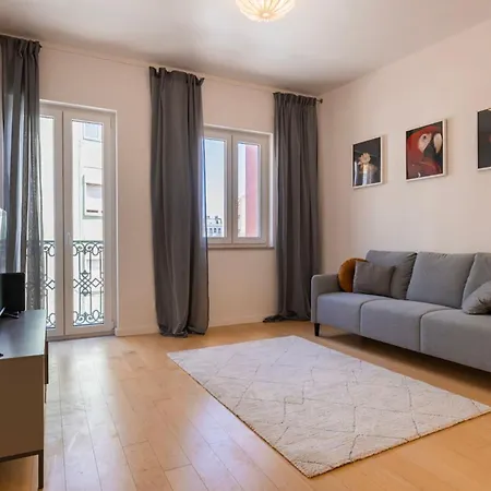 Trv Da Gloria 14 Ii * 리스본